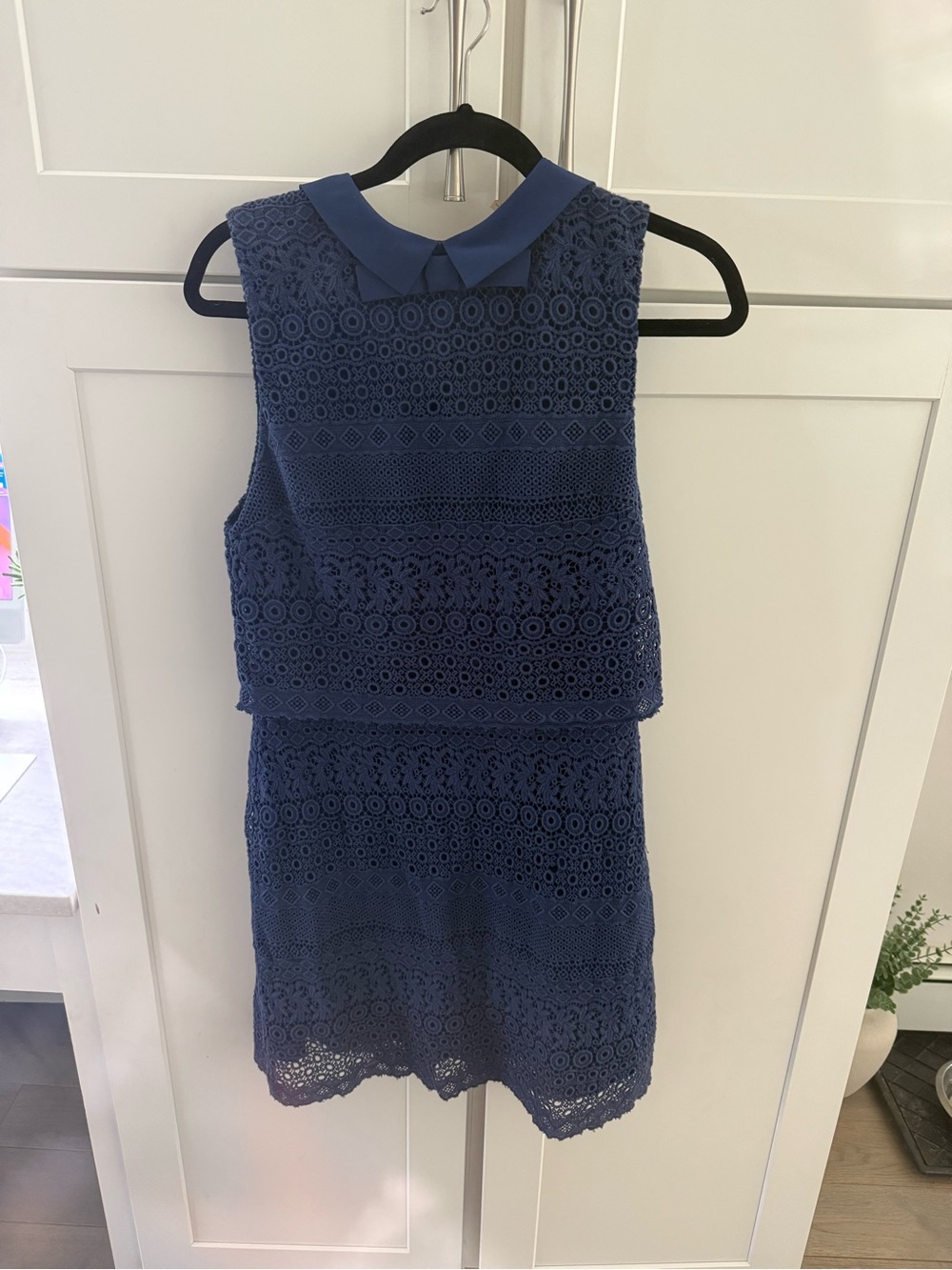 Alice + Olivia Navy Blue Lace Sleeveless Dress with Peter Pan Collar